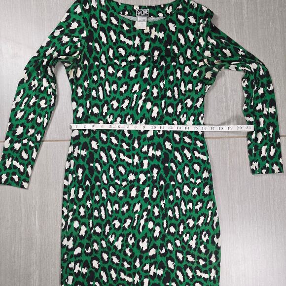 DVF Diane von Furstenberg Muriel spotted cat green silk dress long sleeve size 8 - Picture 5 of 9